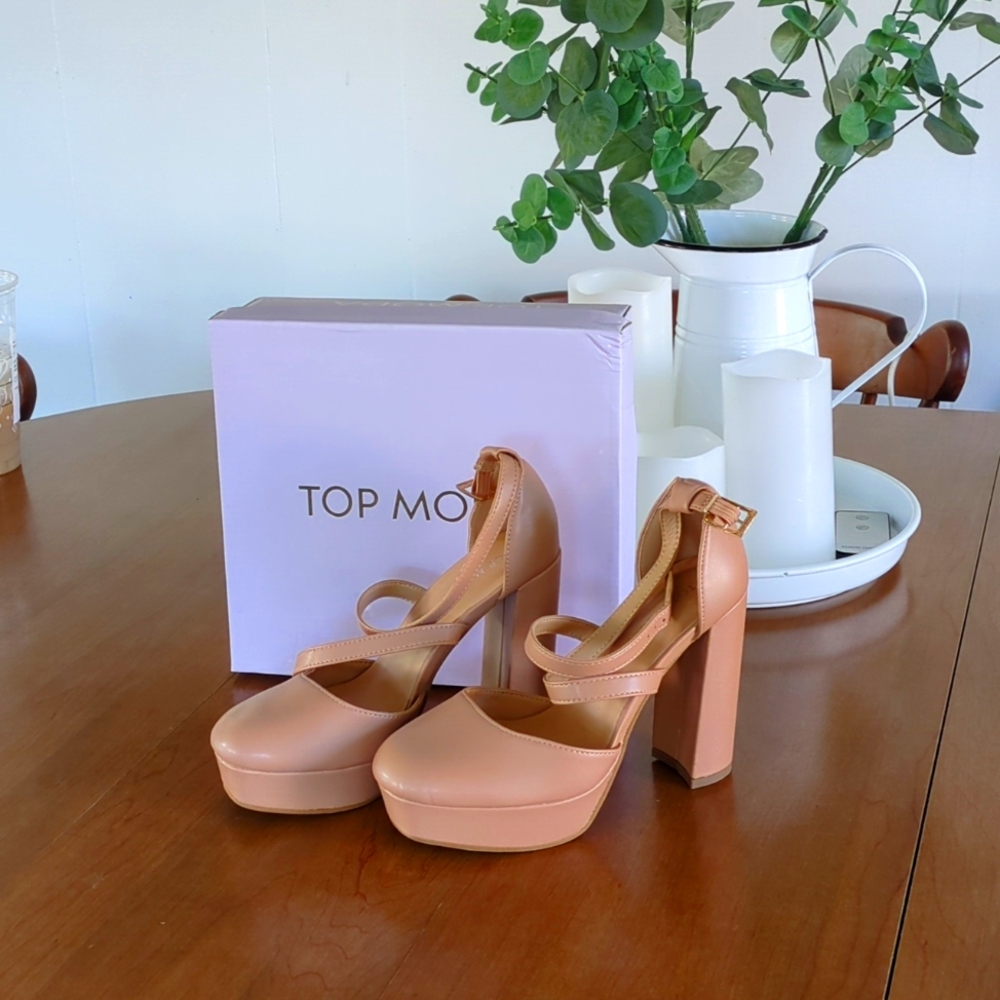 Shoe